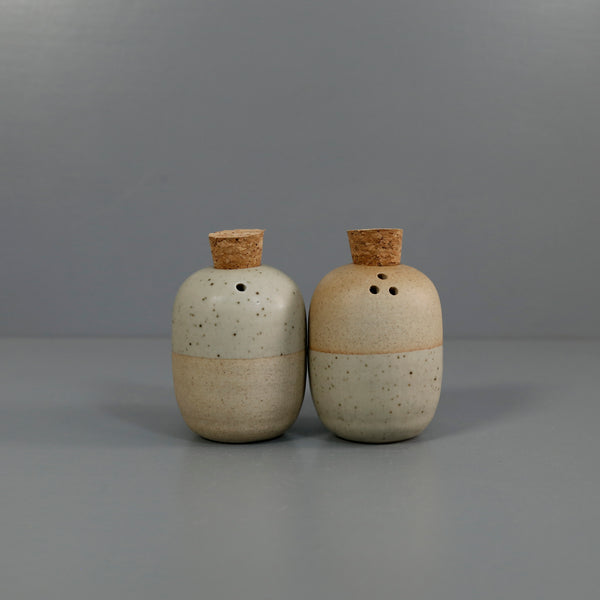 Terracotta Salt & Pepper Set / Maison + sett – One Mercantile / Sett