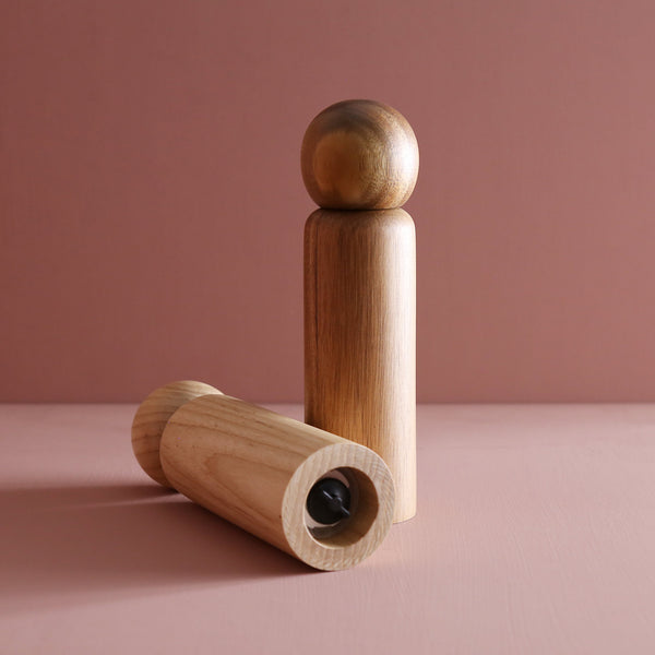 Salt Shaker & Pepper Grinder Set / Ash wood + sett – One Mercantile / Sett