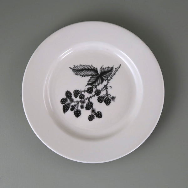 Laura Zindel Dinner Plate / Blackberries
