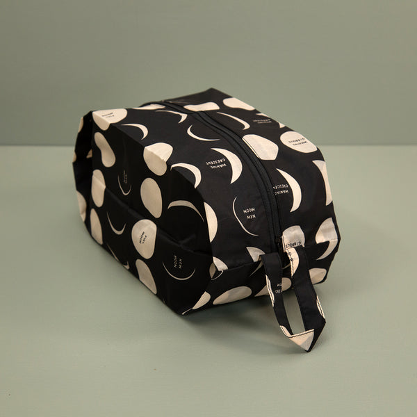 Baggu 3D Medium Zip Pouch / Moon