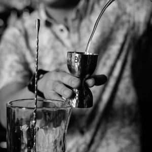 Bell Jigger / Hammered Copper