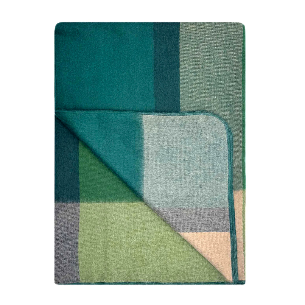 Alpaca Throw Blanket / Alpine