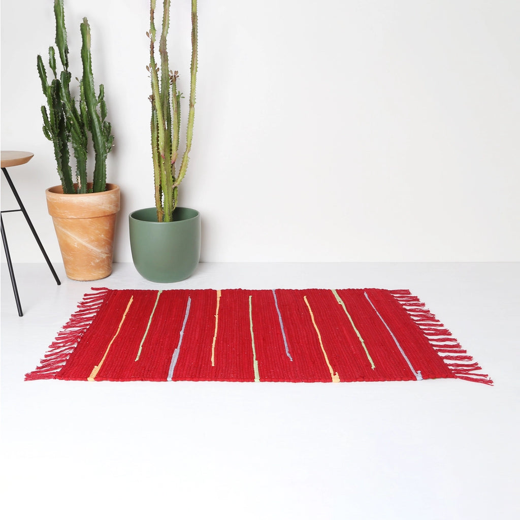 Canyon Stripe Rug / Red