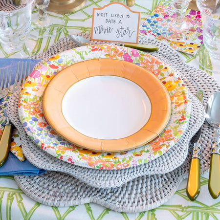 Caspari Paper Dinner Plates / Melon