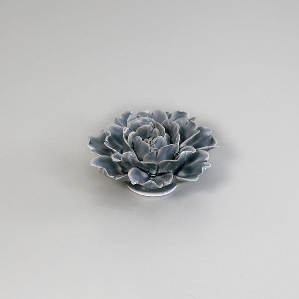 Ceramic Flower / Rose Grey