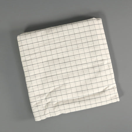 Guaria Striped Tablecloth / Charcoal Grid