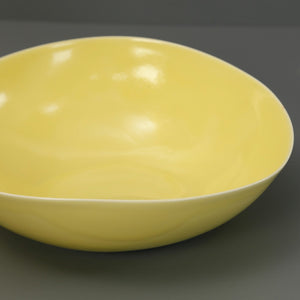 Davistudio Veggie Serving Bowl / Yellow