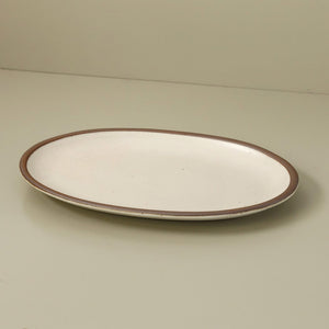 East Fork Oval Serving Platter / Medium / Panna Cotta