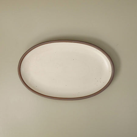 East Fork Oval Serving Platter / Medium / Panna Cotta
