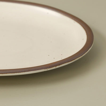 East Fork Oval Serving Platter / Medium / Panna Cotta