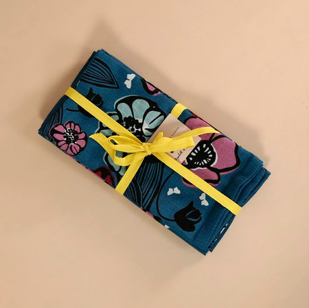 Elizabeth Grubaugh 4pc Napkin Set / Fullbloom Blue