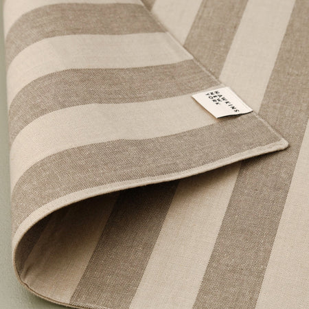 Essential Striped Placemat / Greys