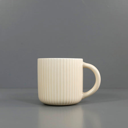 Fluted Mug / Ecru