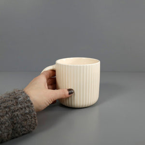 Fluted Mug / Ecru