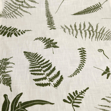 Fronds & Ferns Table Runner / 16" x 98"