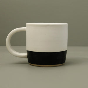 Handmade Espresso Mug / White/Black Foot