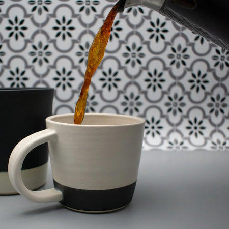Handmade Espresso Mug / White/Black Foot