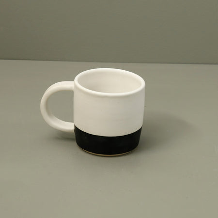Handmade Espresso Mug / White/Black Foot