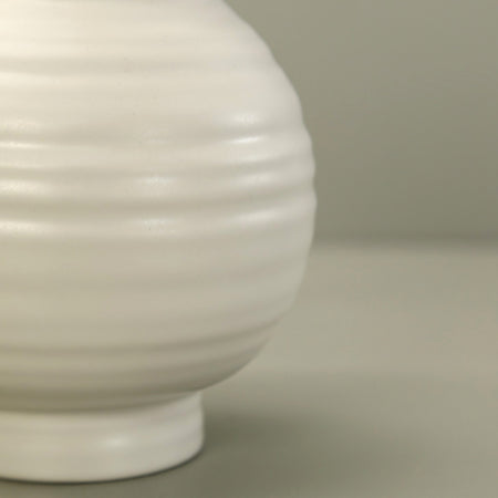 Hawkins Vase / Small / Bone