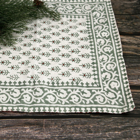 Holiday Winter Berry Block Print Runner 60"