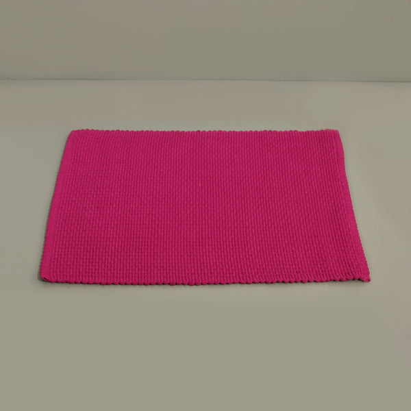 Homespun Solid Placemat / Fuchsia