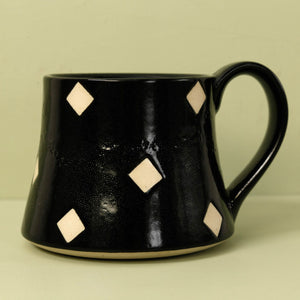 Jeremy Ayers / Black & White Diamond Mug