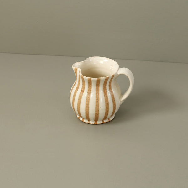Jeremy Ayers / Striped Pitcher