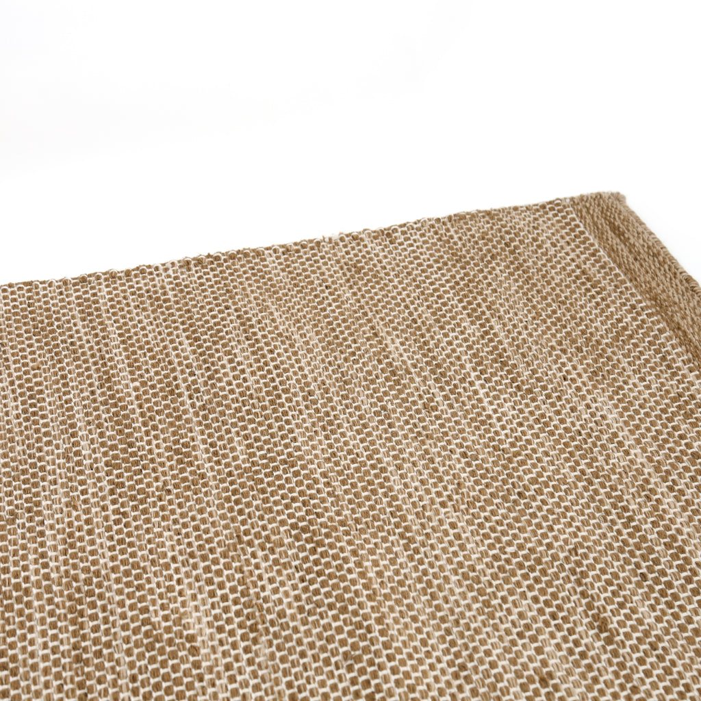 Recycled Plastic ( P.E.T. ) Indoor/Outdoor Rugs / Kingscote Beige