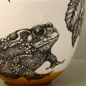 Laura Zindel Medium Deep Bowl / Toad