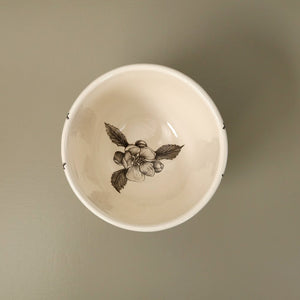 Laura Zindel Small Deep Bowl / Honey Bee