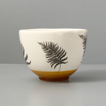 Laura Zindel Small Deep Bowl / Wood Fern