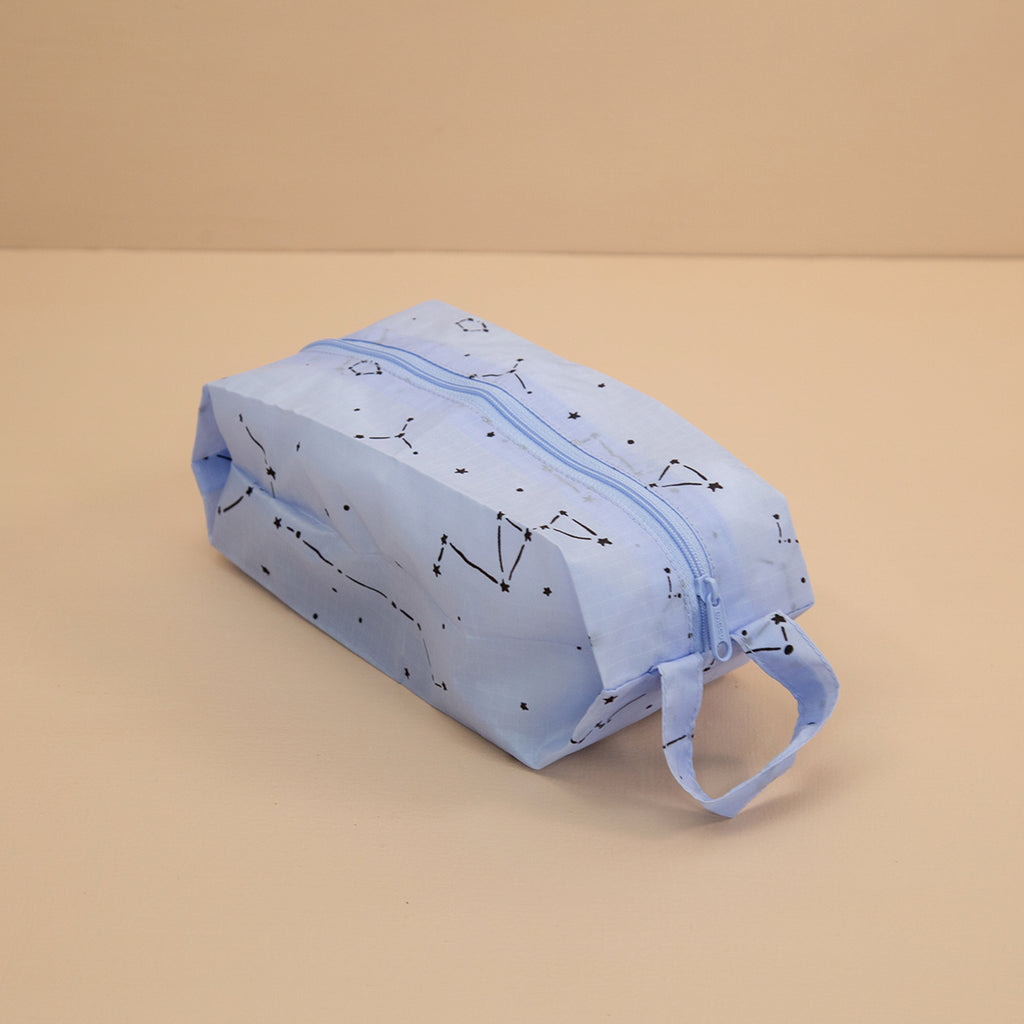 Baggu 3D Small Zip Pouch / Constellation Sky Blue