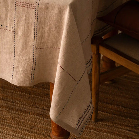 Linen Nestle Oatmeal Tablecloth