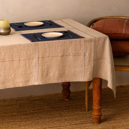 Linen Nestle Oatmeal Tablecloth