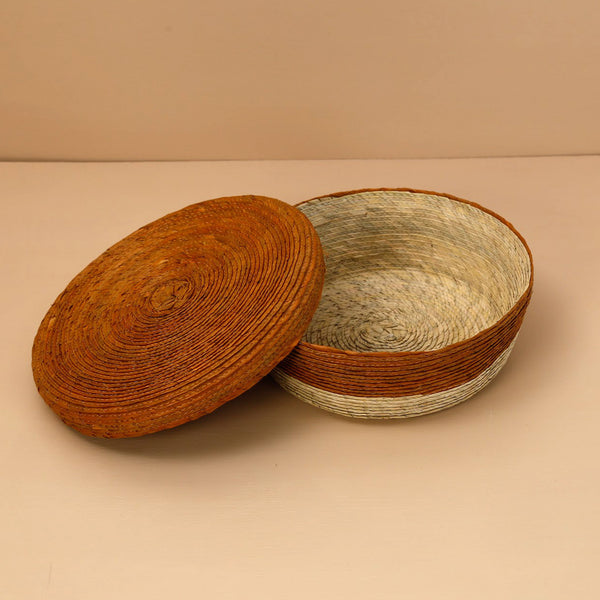Makaua Palm Leaf Lidded Tortilla Basket / Trigo