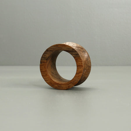 Mango Wood Napkin Ring / Tapered