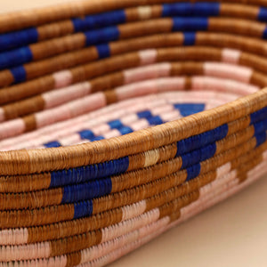 Bread Basket / Moanda