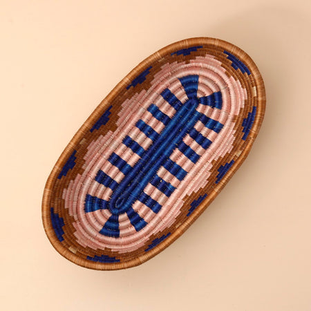Bread Basket / Moanda