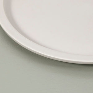 Neu Dinner Plate / Mauve Grey