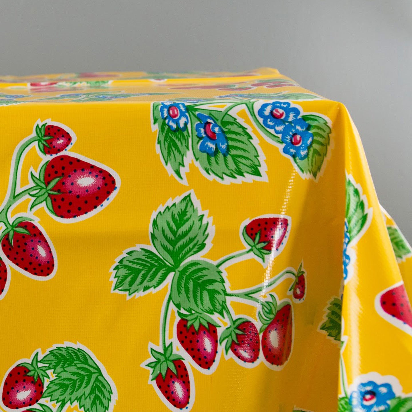 Strawberry Red Oilcloth Fabric – Oilcloth By The Yard