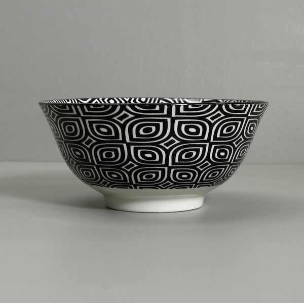 Pattern Bowls 6" / Black Geometric