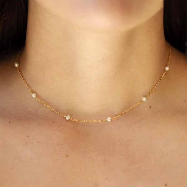Pearl Drop Choker Necklace / Gold Plate