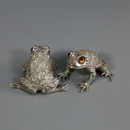 Pewter Salt & Pepper Shakers / Toads