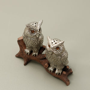 Pewter Salt & Pepper Shakers / Owls on Log