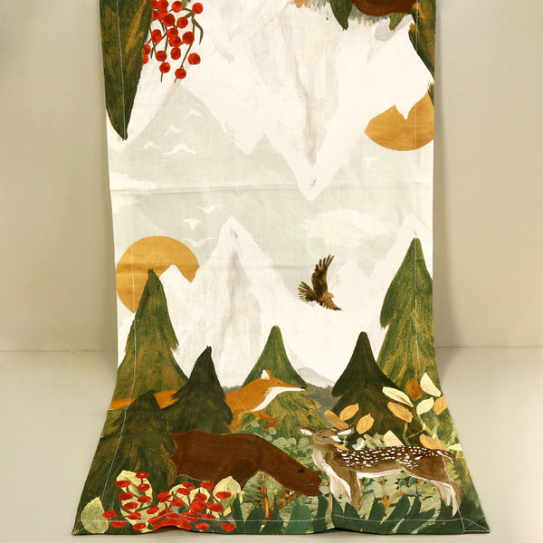 Reinard Linen Table Runner / 19" x 58"