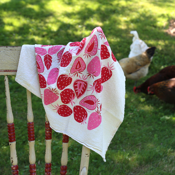 Noon Designs Organic Kitchen Towel / Strawberry