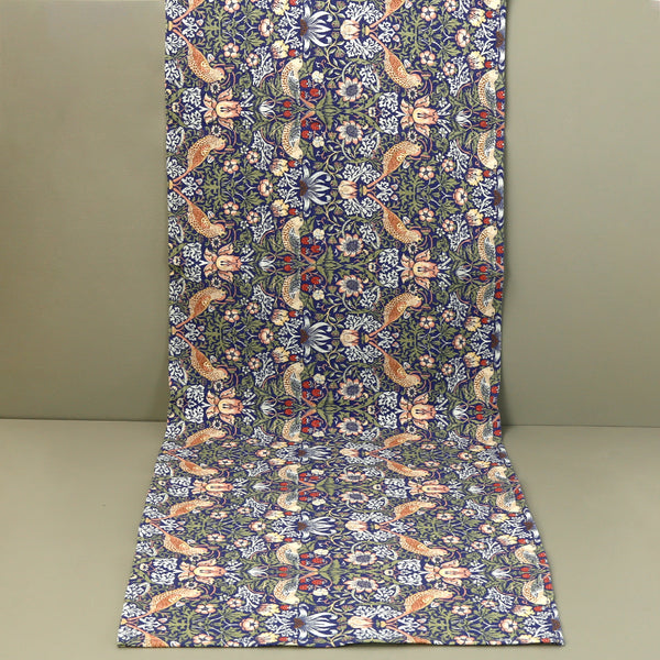 William Morris Linen Table Runners / Strawberry Thief Blue
