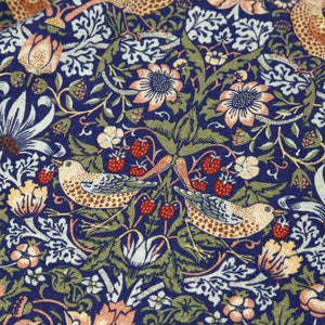 William Morris Linen Table Runners / Strawberry Thief Blue