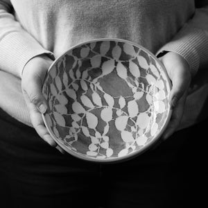 Terrafirma 8" Round Bowl / Laurel / Black