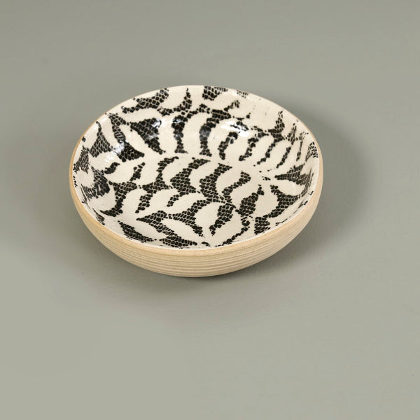 Terrafirma Dessert Bowl / Fern / Black